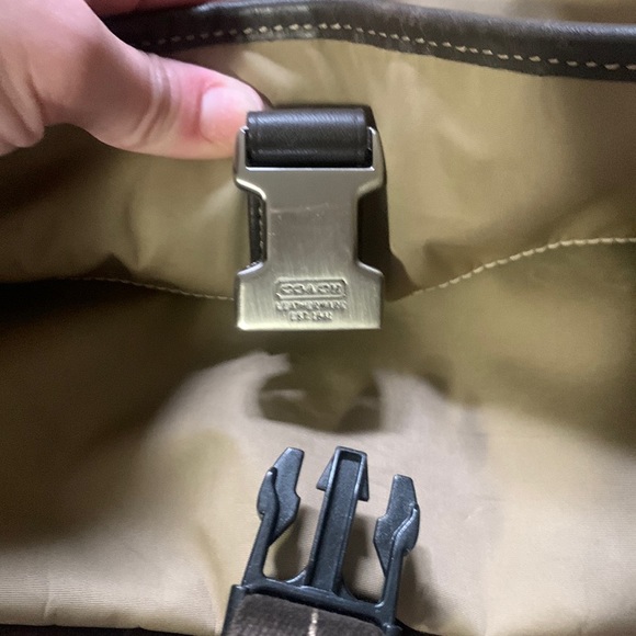 Coach Bag - Picture 2 of 13